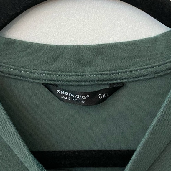 Green Cotton Cropped Long Sleeve Top - Picture 5 of 6